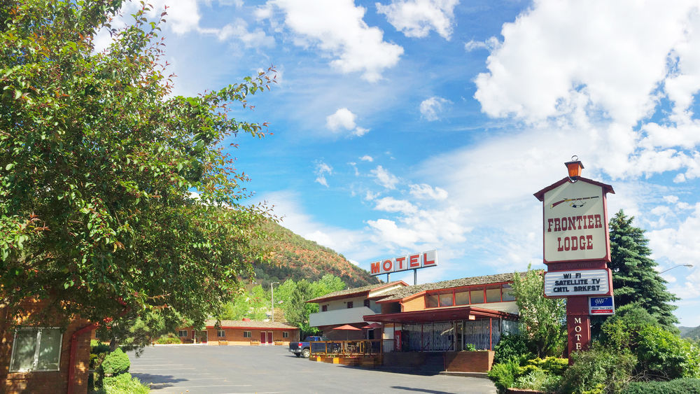 Frontier Lodge Glenwood Springs Exterior photo